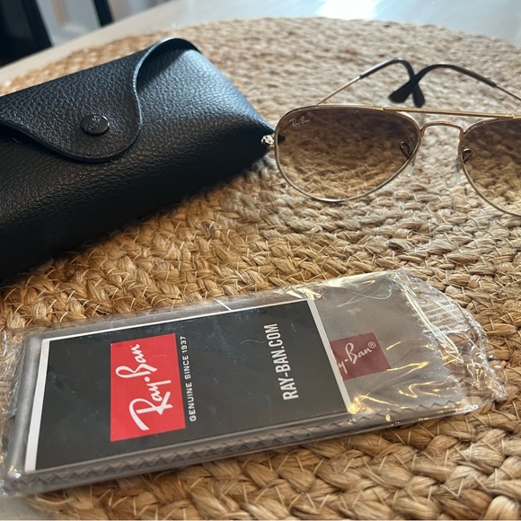 Ray Ban - Picture 2 of 4